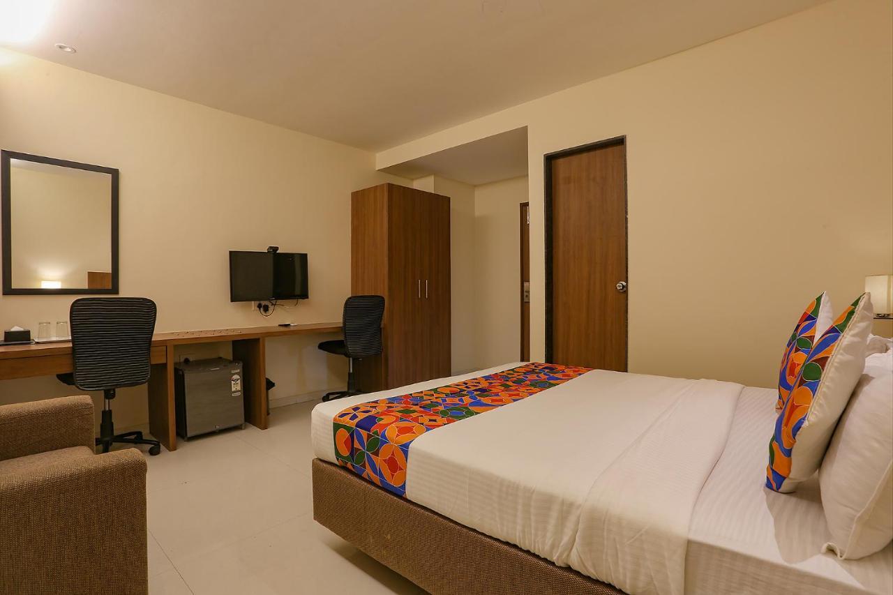Fabhotel Royal International Мумбаї Екстер'єр фото