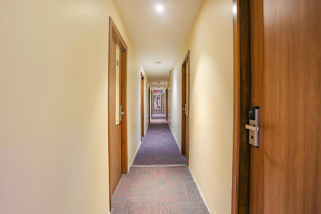 Fabhotel Royal International Мумбаї Екстер'єр фото