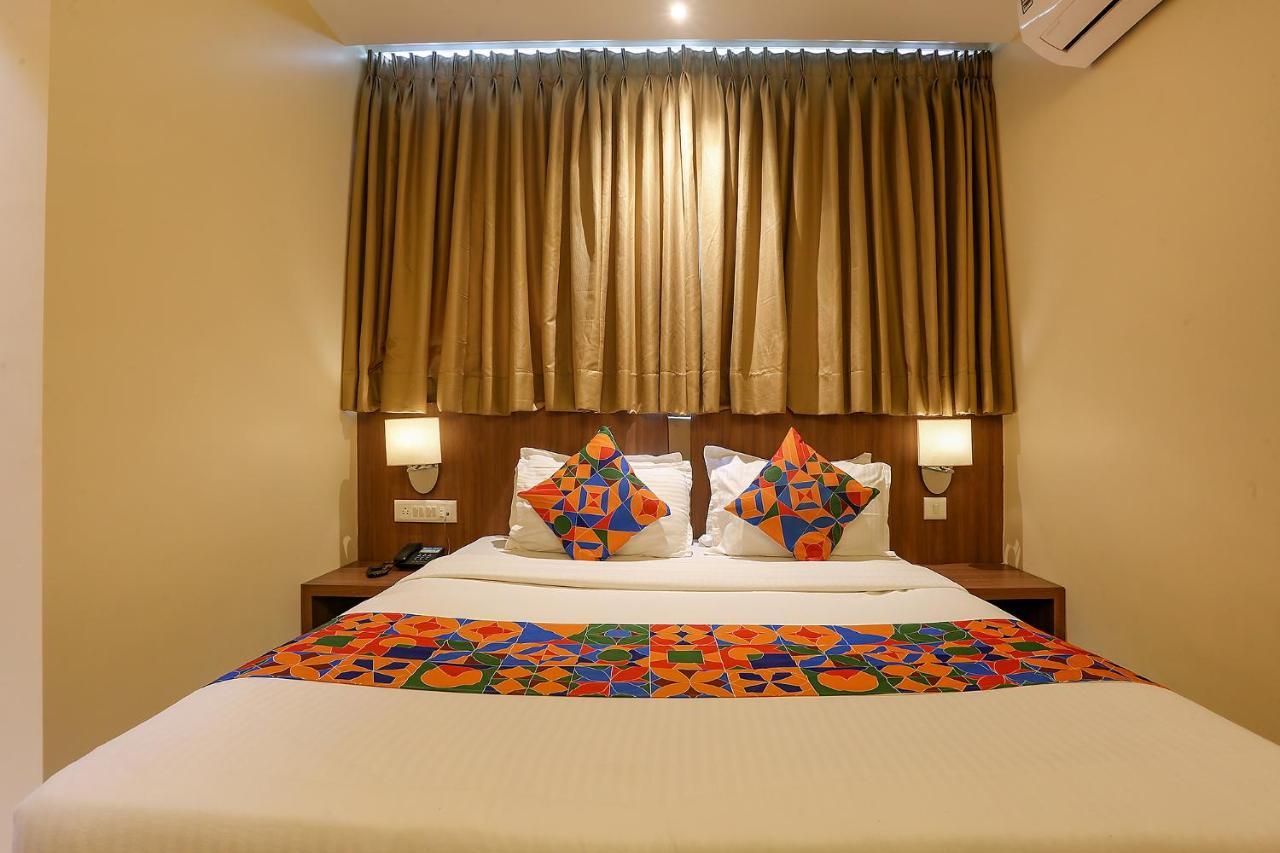 Fabhotel Royal International Мумбаї Екстер'єр фото